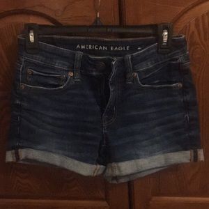 American Eagle midi shorts size 4